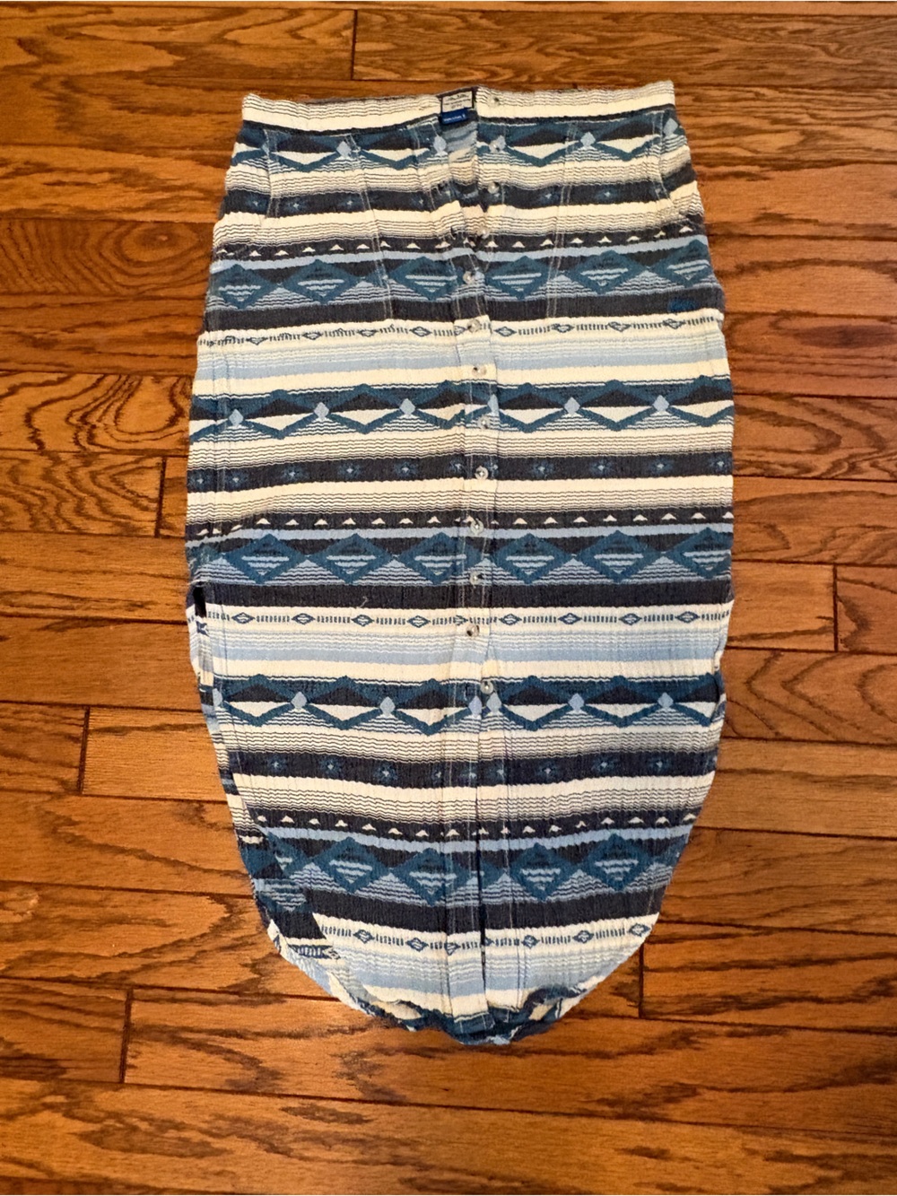 Kavu Blue and White Patterned Button-Front Skirt